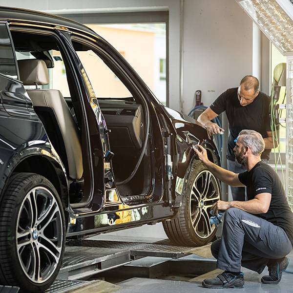 Premium Service in unserer Carrosserie