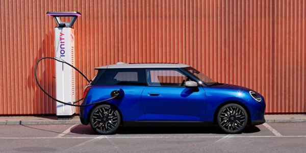 1 JAHR KOSTENLOSES IONITY FAST CHARGING IN EUROPA.