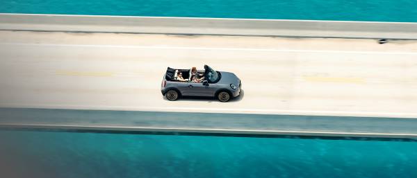 Mehr über den MINI Cooper Cabrio erfahren