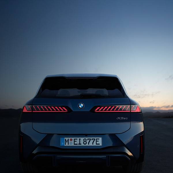 Erleben Sie den BMW iX3 jetzt
