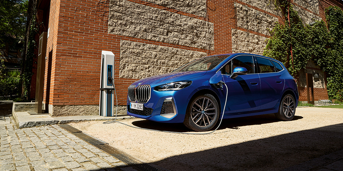 BMW 225e & 230e xDrive Active Tourer 